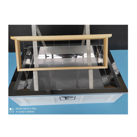 Table-top uncapping bench, 60x40x18cm plastic vat WITH TAP Best